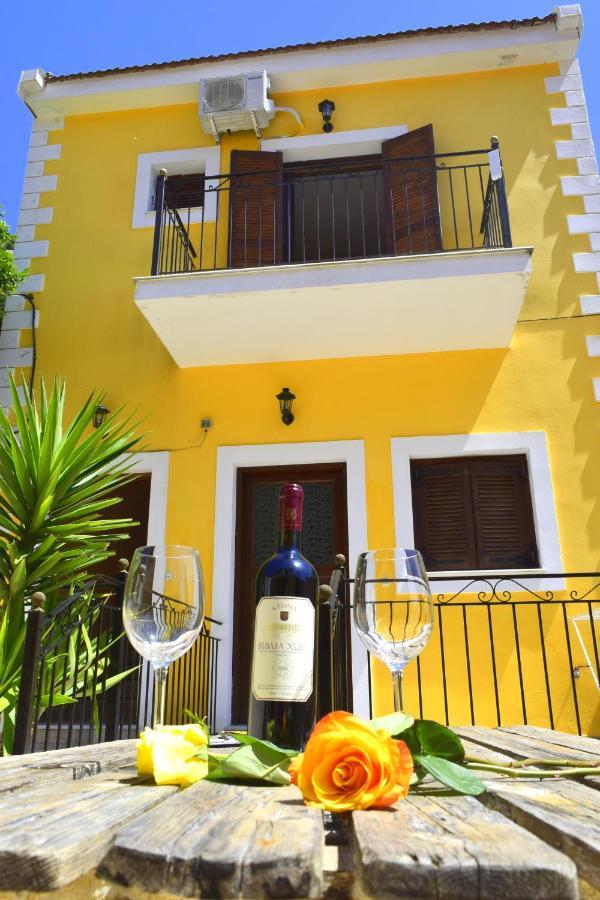 Frikes Dourios Ippos Apartments מראה חיצוני תמונה