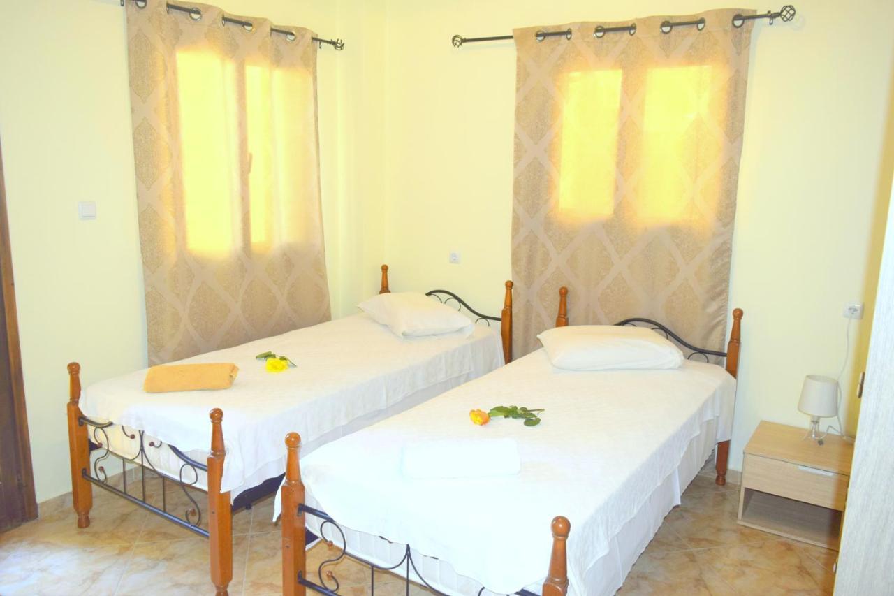 Frikes Dourios Ippos Apartments מראה חיצוני תמונה