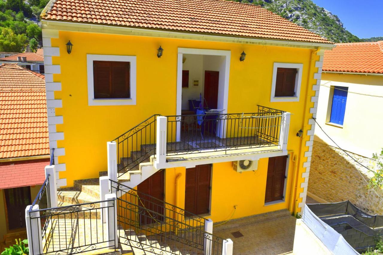 Frikes Dourios Ippos Apartments מראה חיצוני תמונה