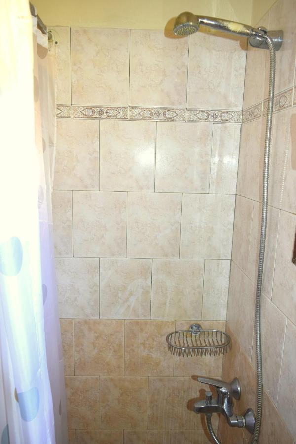 Frikes Dourios Ippos Apartments מראה חיצוני תמונה