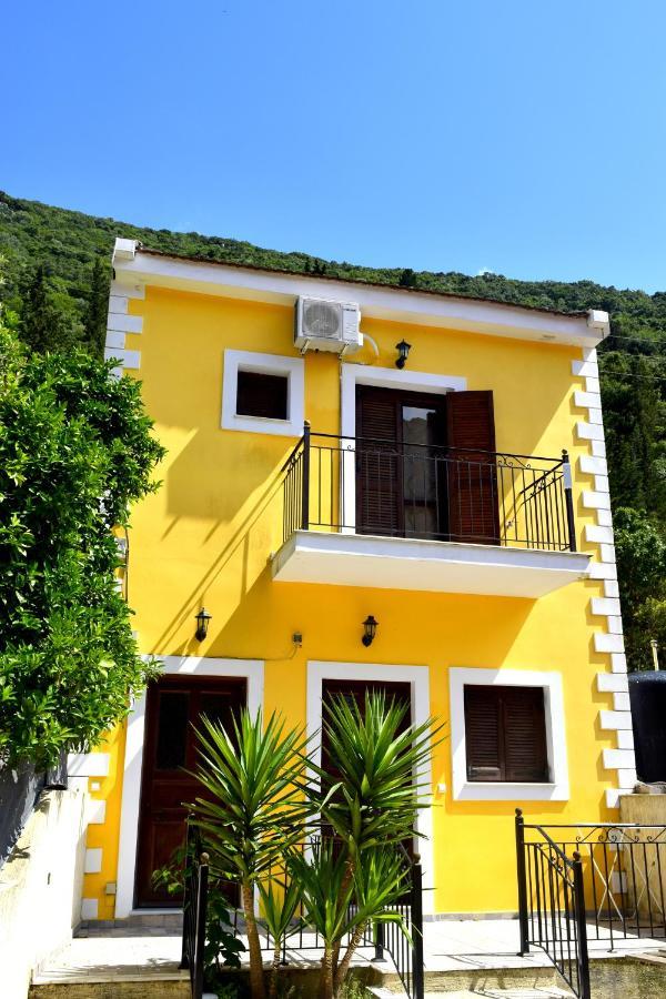 Frikes Dourios Ippos Apartments מראה חיצוני תמונה